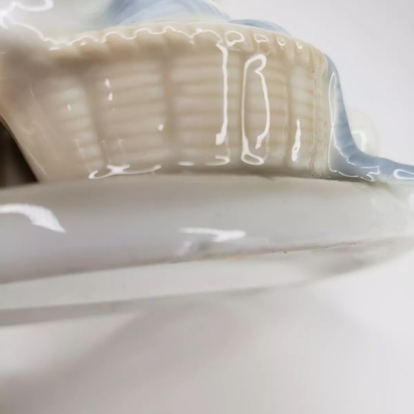 George Good 3 Kittens Playing On the Couch & In the Basket Tan-Blue Porcelain - Picture 11 of 12